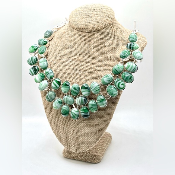 Beautiful Botswana Lace Agate Necklace - Picture 4 of 11